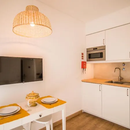 Apartment 188 - Buganvilia - Pool And Balcony Cascais