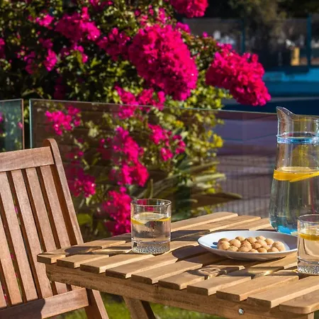 Apartment 188 - Buganvilia - Pool And Balcony Cascais