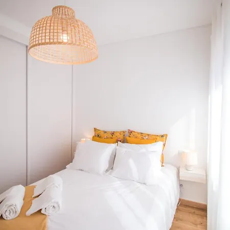 188 - Buganvilia - Pool And Balcony * Cascais